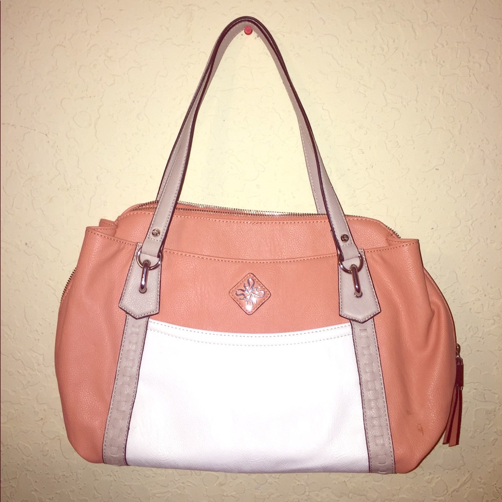 ‼️SOLD‼️Simply Vera Vera Wang Purse